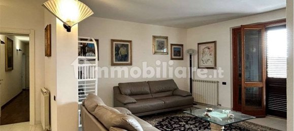 3 bedrooms Apartment in Assisi, Italy No. 230165 6