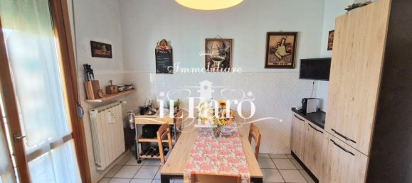 4 Schlafzimmer Wohnung in Campi Bisenzio, Italy, Nr. 363875 5