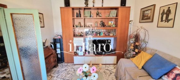 4 Schlafzimmer Wohnung in Campi Bisenzio, Italy, Nr. 363875 20