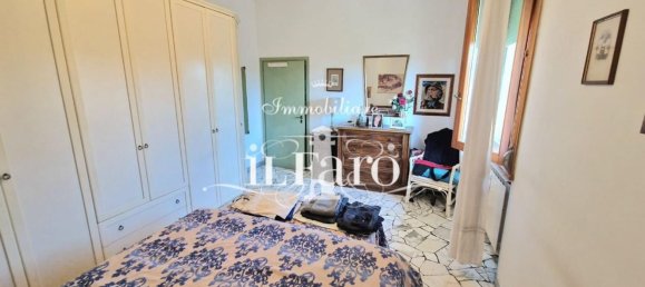 4 Schlafzimmer Wohnung in Campi Bisenzio, Italy, Nr. 363875 12
