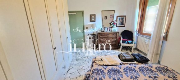 4 Schlafzimmer Wohnung in Campi Bisenzio, Italy, Nr. 363875 10