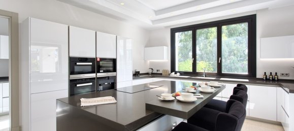 6 غرف نوم فيلا في Marbella, Spain رقم 9972 7