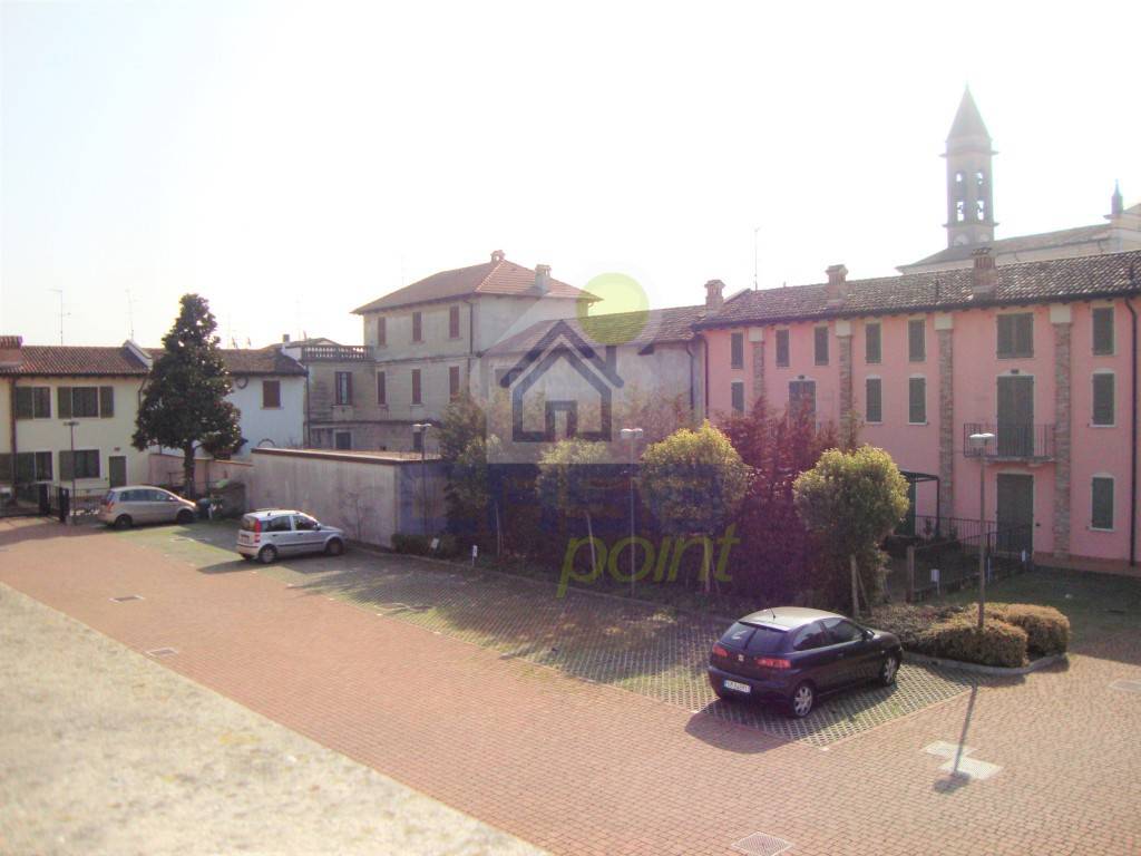 2 bedrooms Apartment in Orzinuovi, Italy No. 354147