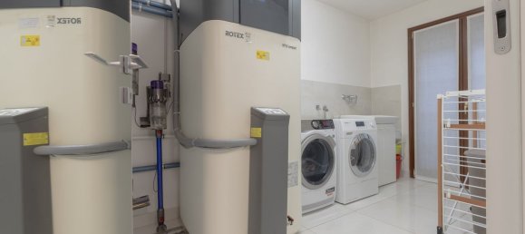 Villa de 5 habitaciónes en Lainate, Italy No. 22911 58