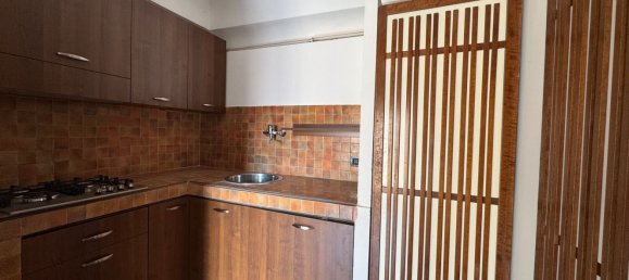 3 Schlafzimmer Wohnung in Verona, Italy, Nr. 352957 9