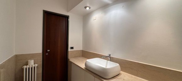 3 Schlafzimmer Wohnung in Verona, Italy, Nr. 352957 26