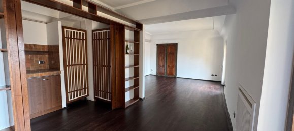 3 Schlafzimmer Wohnung in Verona, Italy, Nr. 352957 10