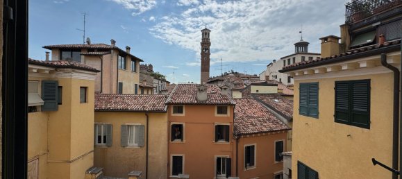 3 Schlafzimmer Wohnung in Verona, Italy, Nr. 352957 3