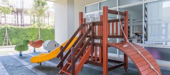 Apartamento com 2 quartos em condomínio em Suan Luang, Thailand N.º 9603 24