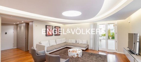 Apartamento de 5 divisões em Seregno, Italy N.º 64701 2