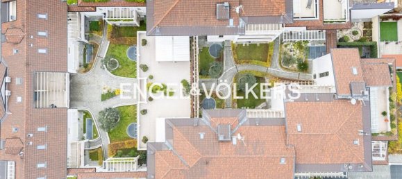 Apartamento de 5 divisões em Seregno, Italy N.º 64701 25