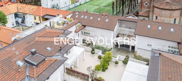 Apartamento de 5 divisões em Seregno, Italy N.º 64701 26