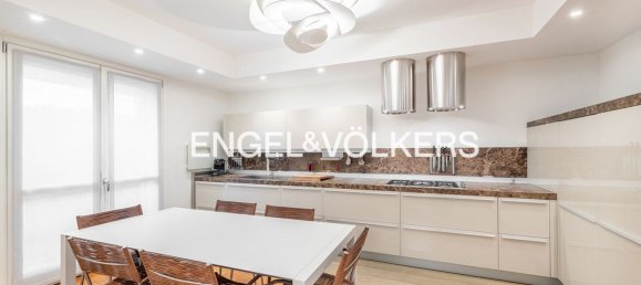 Apartamento de 5 divisões em Seregno, Italy N.º 64701 10