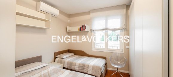 Apartamento de 5 divisões em Seregno, Italy N.º 64701 11