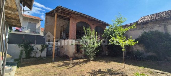 3 bedrooms House in Frossasco, Italy No. 133537 7