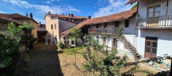 3 bedrooms House in Frossasco, Italy No. 133537 5