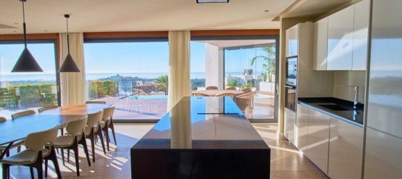 6 bedrooms Villa in Benahavis, Spain No. 4790 17