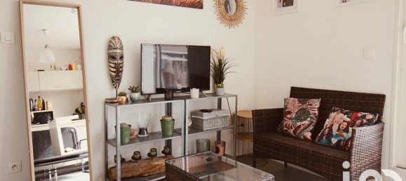 171m² Building in Eybens, France No. 240076 2