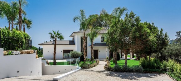 5 bedrooms Villa in Marbella, Spain No. 114056 6