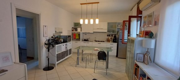 3 bedrooms Apartment in Foligno, Italy No. 344131 16