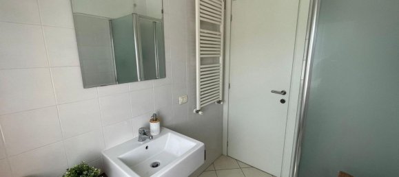 3 bedrooms Apartment in Foligno, Italy No. 344131 6