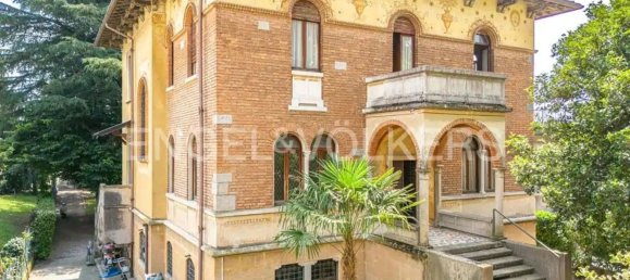 Вилла с 8 спальнями в Вилла Гуардия, Италия № 361911 25