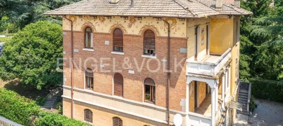 Вилла с 8 спальнями в Вилла Гуардия, Италия № 361911 11