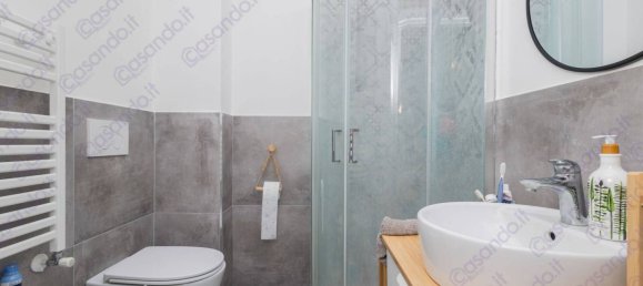 1 bedroom Apartment in Milan, Italy No. 379839 3