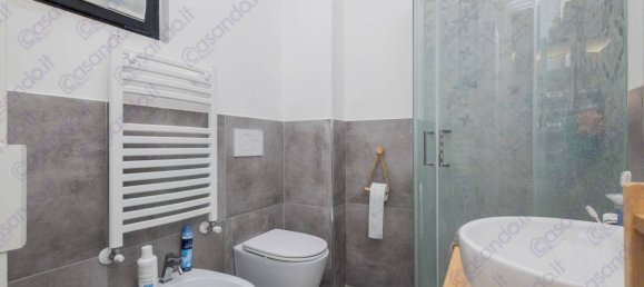 1 bedroom Apartment in Milan, Italy No. 379839 4