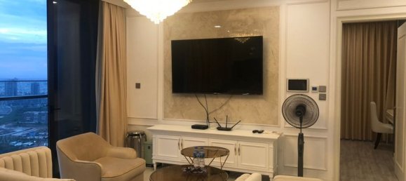 3 bedrooms Apartment in District 1, Vietnam No. 18374 2