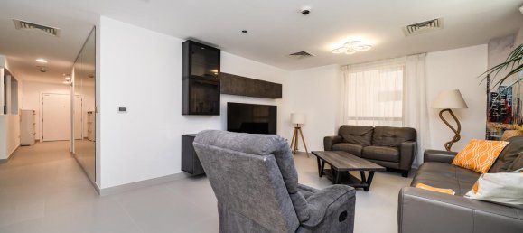 Квартира с 2 спальнями в Джумейра Бич Резиденс, ОАЭ № 101379 5