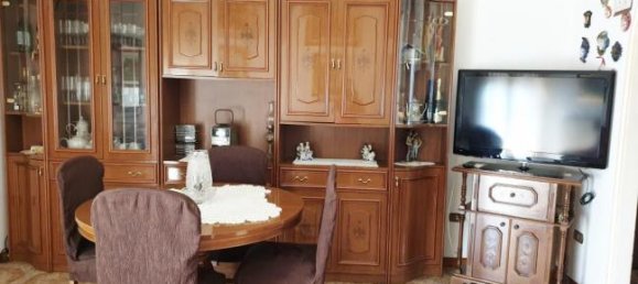 3 bedrooms Apartment in Rome, Italy No. 253614 4