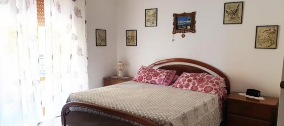 3 bedrooms Apartment in Rome, Italy No. 253614 2