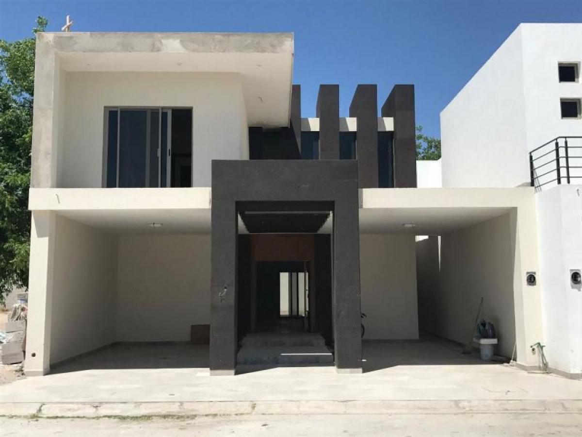 Casa de 3 dormitorios en Playa Vicente, Mexico No. 183437