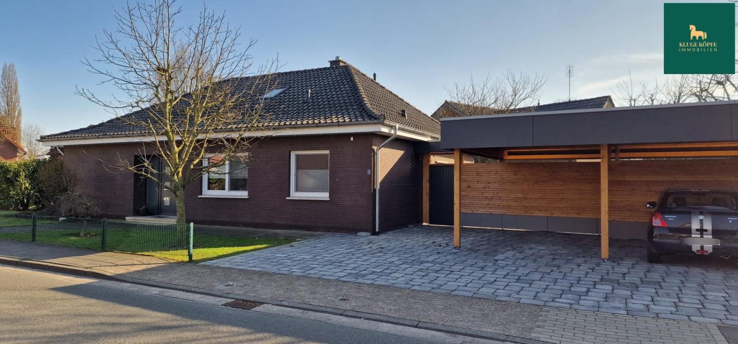 Бунгало с 4 спальнями в Фехта, Германия № 78313