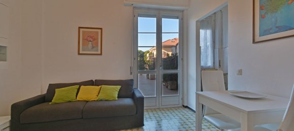 Studio in Albenga, Italy No. 170752 11