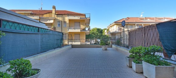 Studio in Albenga, Italy No. 170752 28