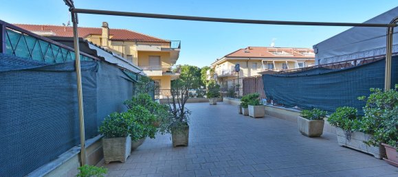 Studio in Albenga, Italy No. 170752 7