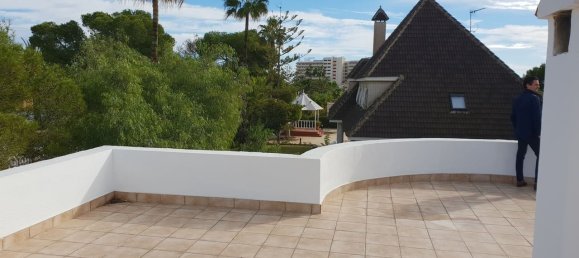 Casa de 3 dormitorios en La Zenia, Spain No. 183660 4