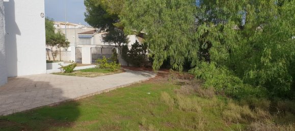 Casa de 3 dormitorios en La Zenia, Spain No. 183660 9