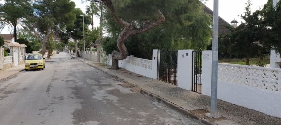 Casa de 3 dormitorios en La Zenia, Spain No. 183660 13