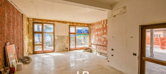 4-salle Appartement à Porlezza, Italy No. 127023 28