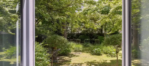 5 bedrooms House in Paris, France No. 139727 11