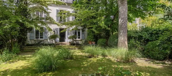 5 bedrooms House in Paris, France No. 139727 16