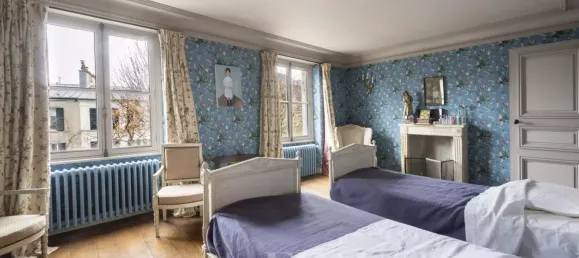 5 bedrooms House in Paris, France No. 139727 13