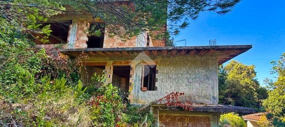 3 Schlafzimmer Haus in Centola, Italy, Nr. 297381 3