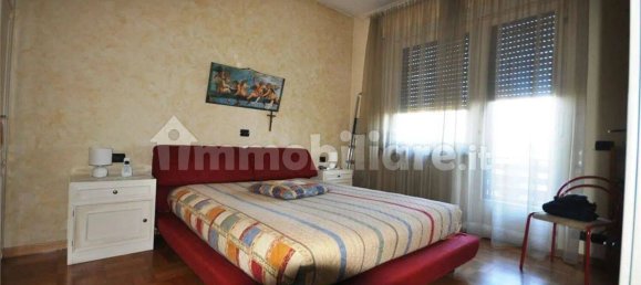 3 bedrooms Villa in Brebbia, Italy No. 333100 9