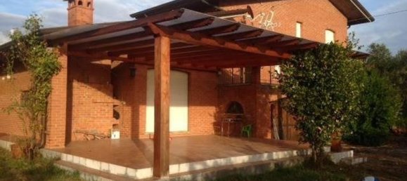 Вилла с 6 спальнями в Луни, Италия № 85925 23