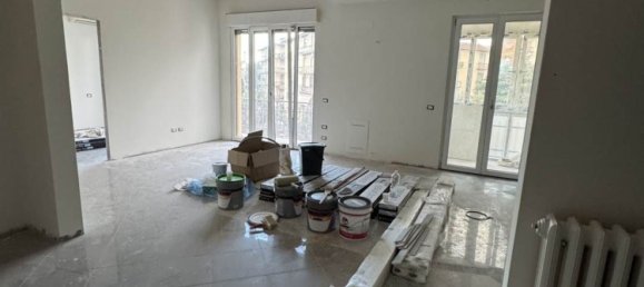 5 rooms Apartment in Sesto Fiorentino, Italy No. 269410 2