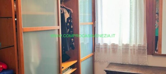 6 rooms Apartment in Venice, Italy No. 1755 14